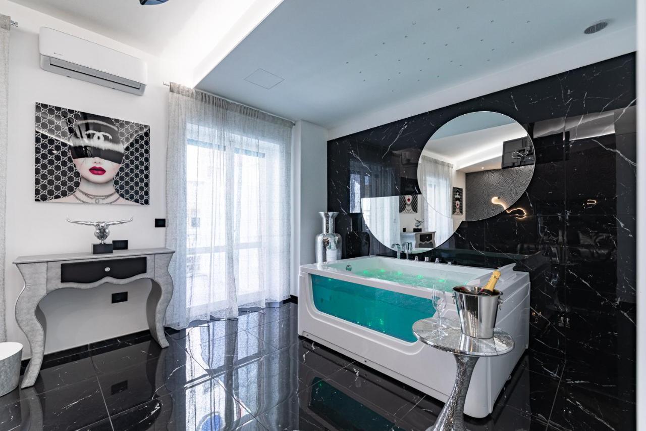 Prezioso Suites & Rooms Lecce Eksteriør billede